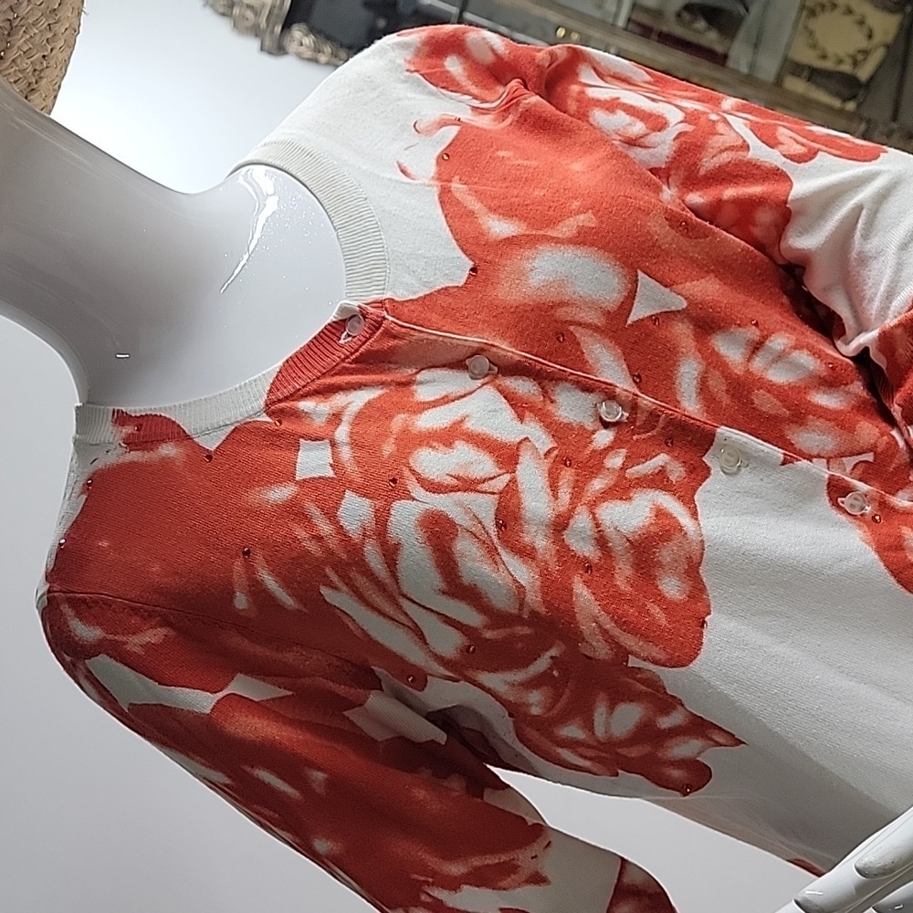 Cyrus White Ivory Red Rhinestone Floral Print Button Up 3/4 Sleeve Sweater Sz L